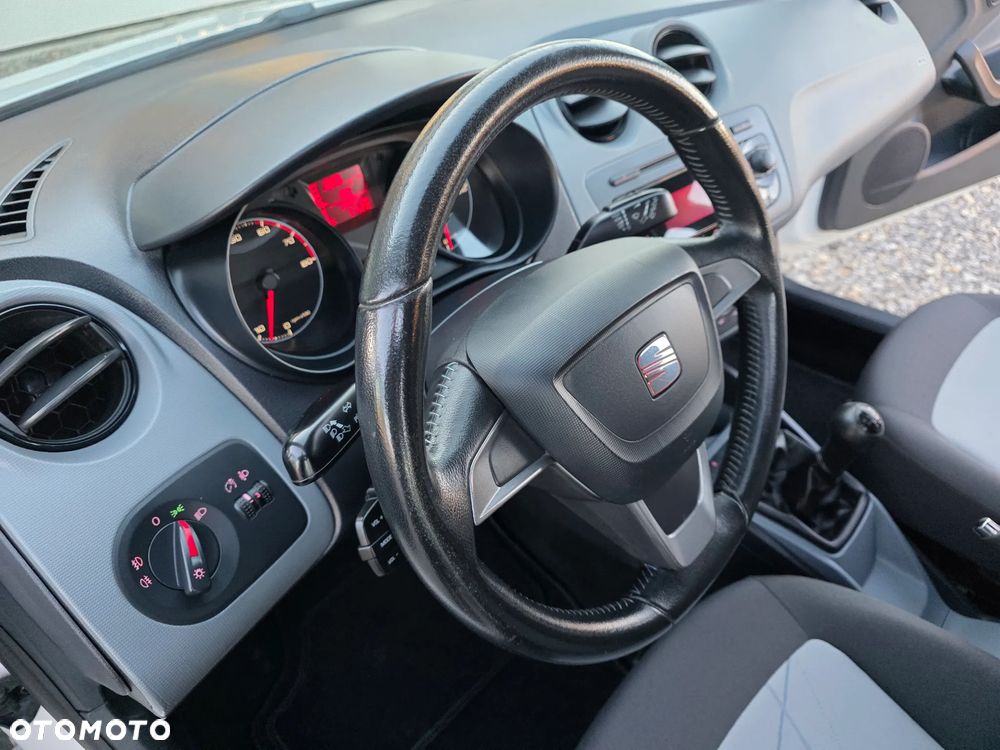 Seat Ibiza 1.4 16V Style - 37