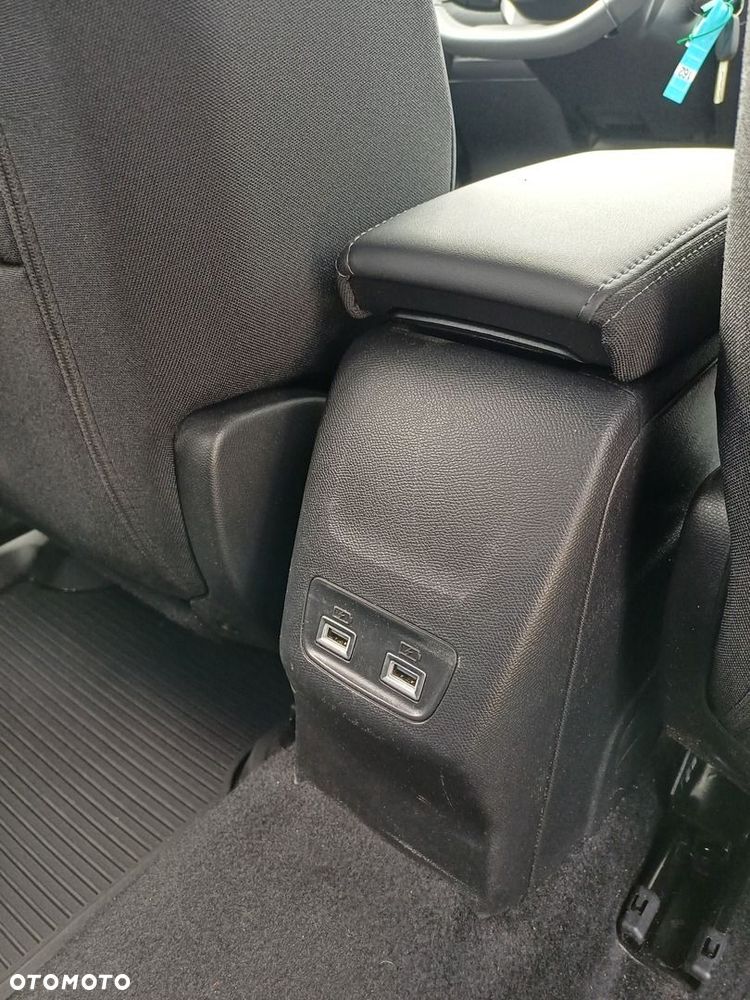 Peugeot 2008 1.2 PureTech Allure Pack S&S - 26