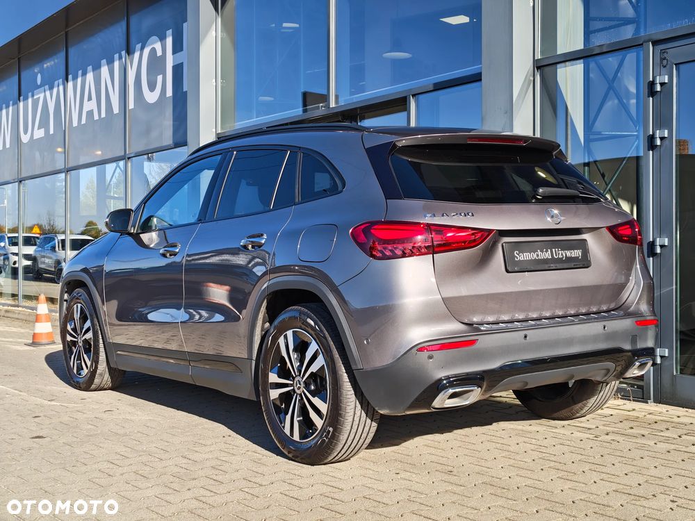 Mercedes-Benz Gla 2025 photo 3