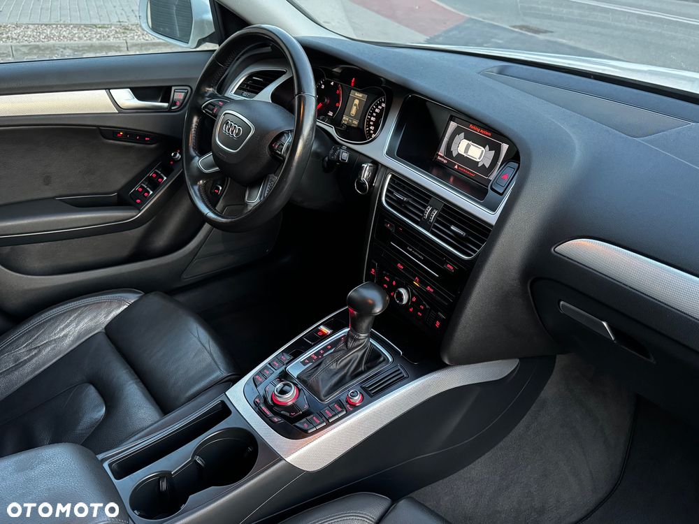 Audi A4 Avant 2.0 TDI DPF clean diesel multitronic Ambiente - 34