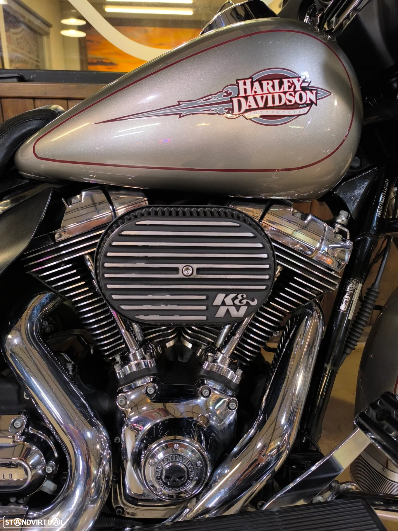 Harley-Davidson FLHTC ELECTRA GLIDE CLASSIC - 2
