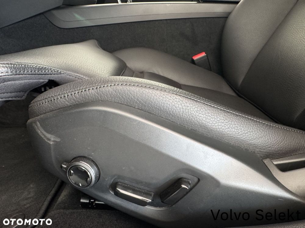 Volvo V60 Cross Country - 16