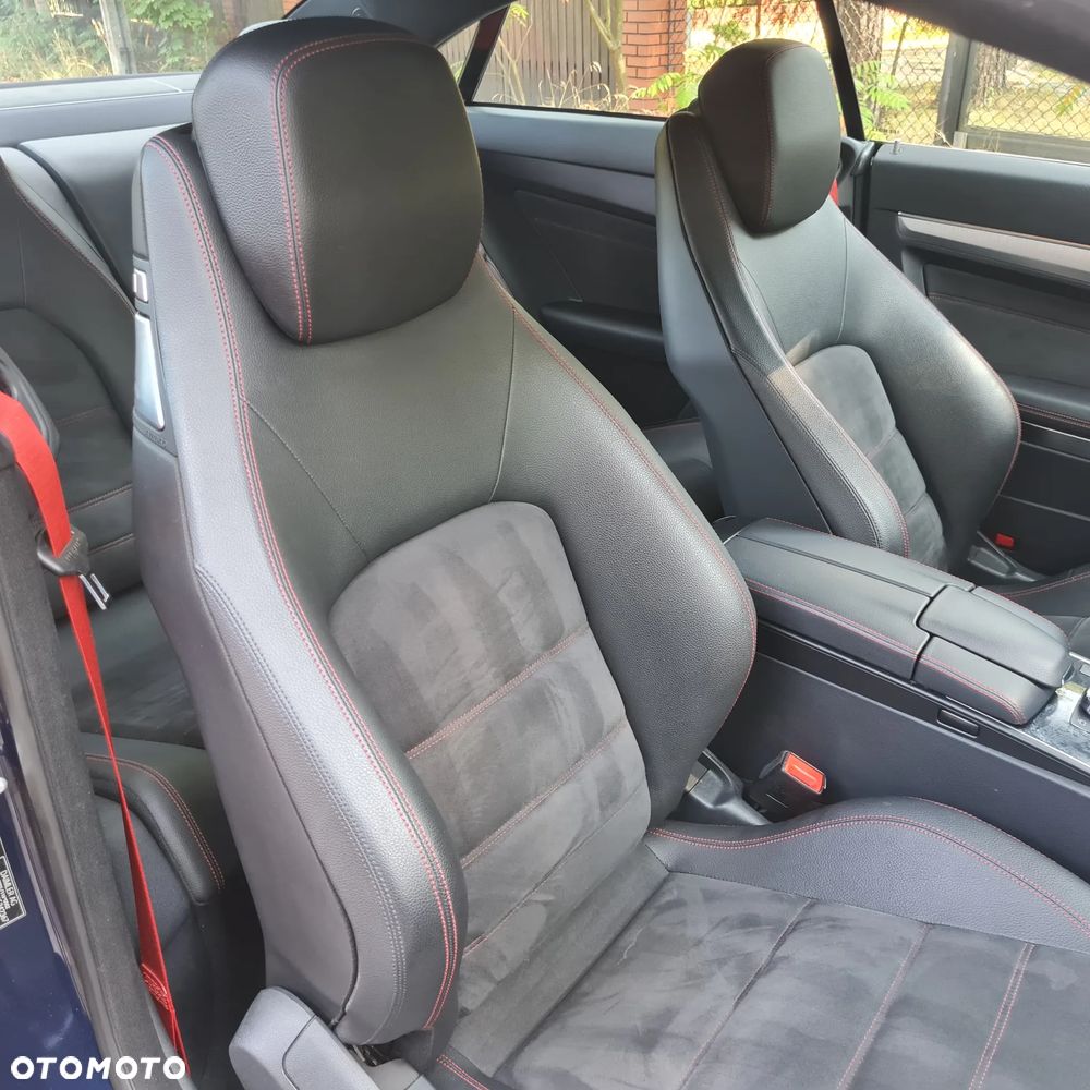 Mercedes-Benz Klasa E 250 - 17