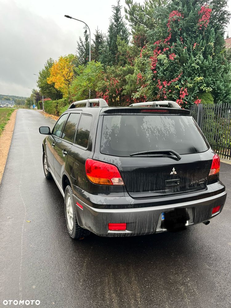 Mitsubishi Outlander 2004 photo 4