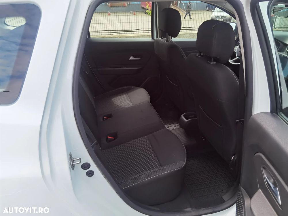 Dacia Duster Blue dCi 115 4WD Prestige - 6