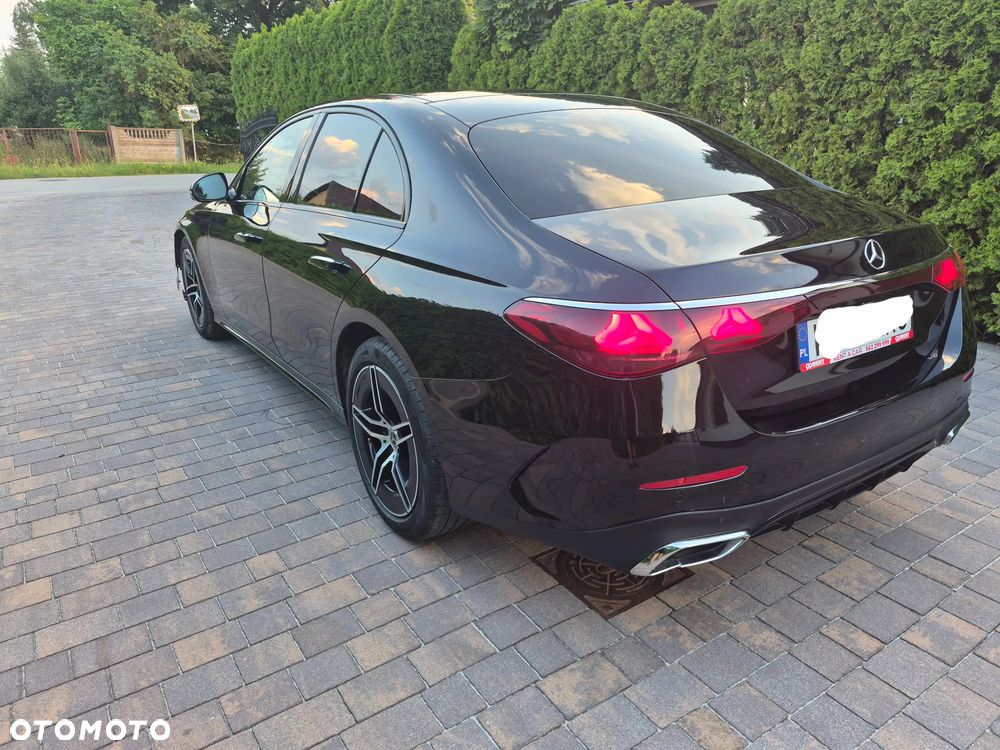 Mercedes-Benz Klasa E 220 d mHEV 4-Matic AMG 9G-Tronic - 4