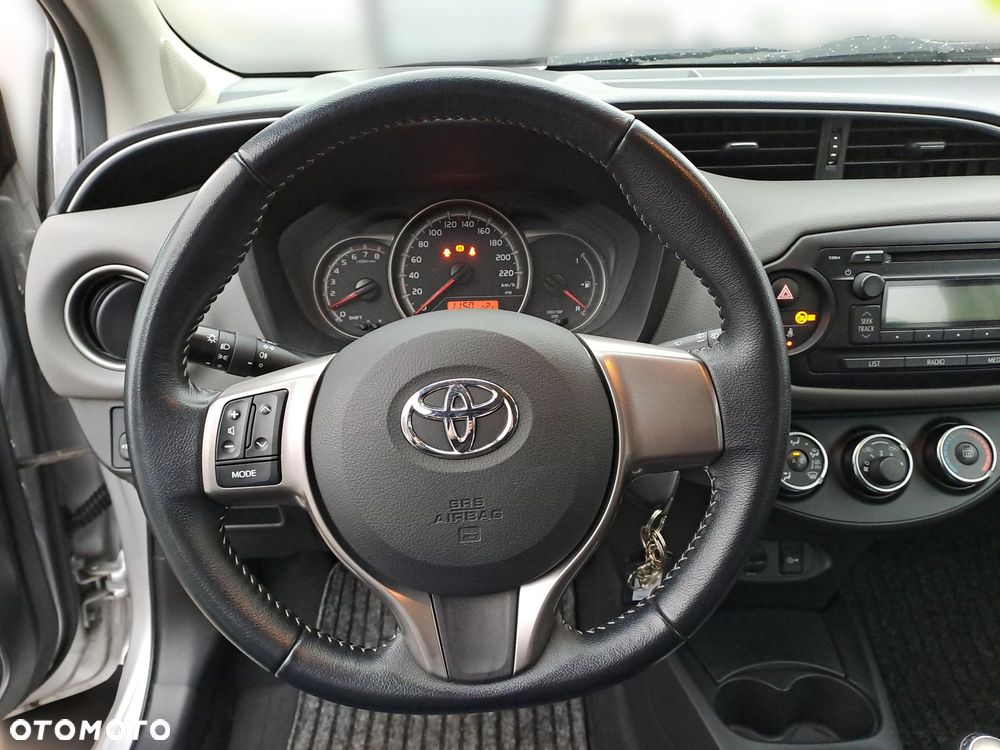 Toyota Yaris - 15