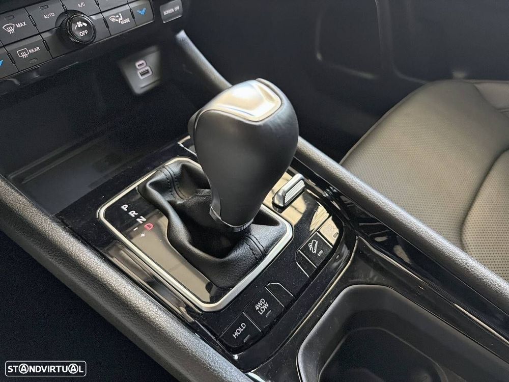 Jeep Compass 1.3 TG Trailhawk — fotografia 19