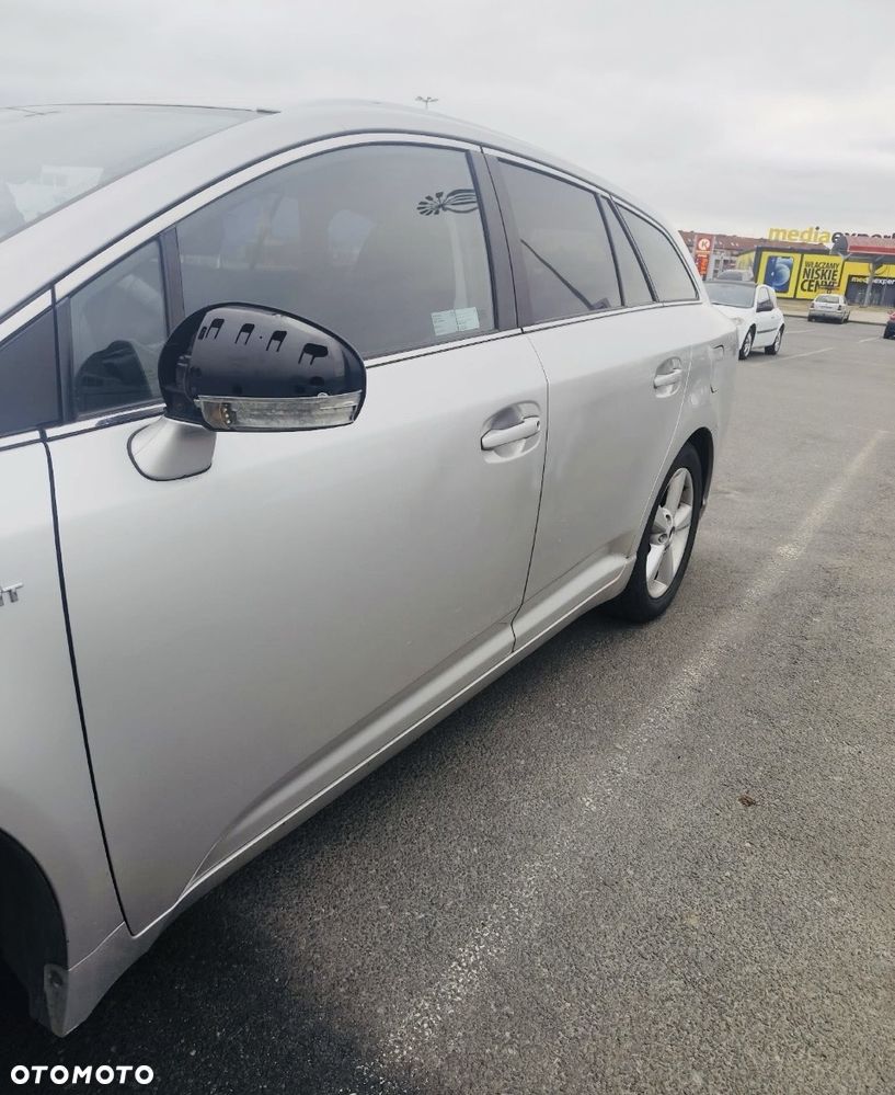 Toyota Avensis - 3