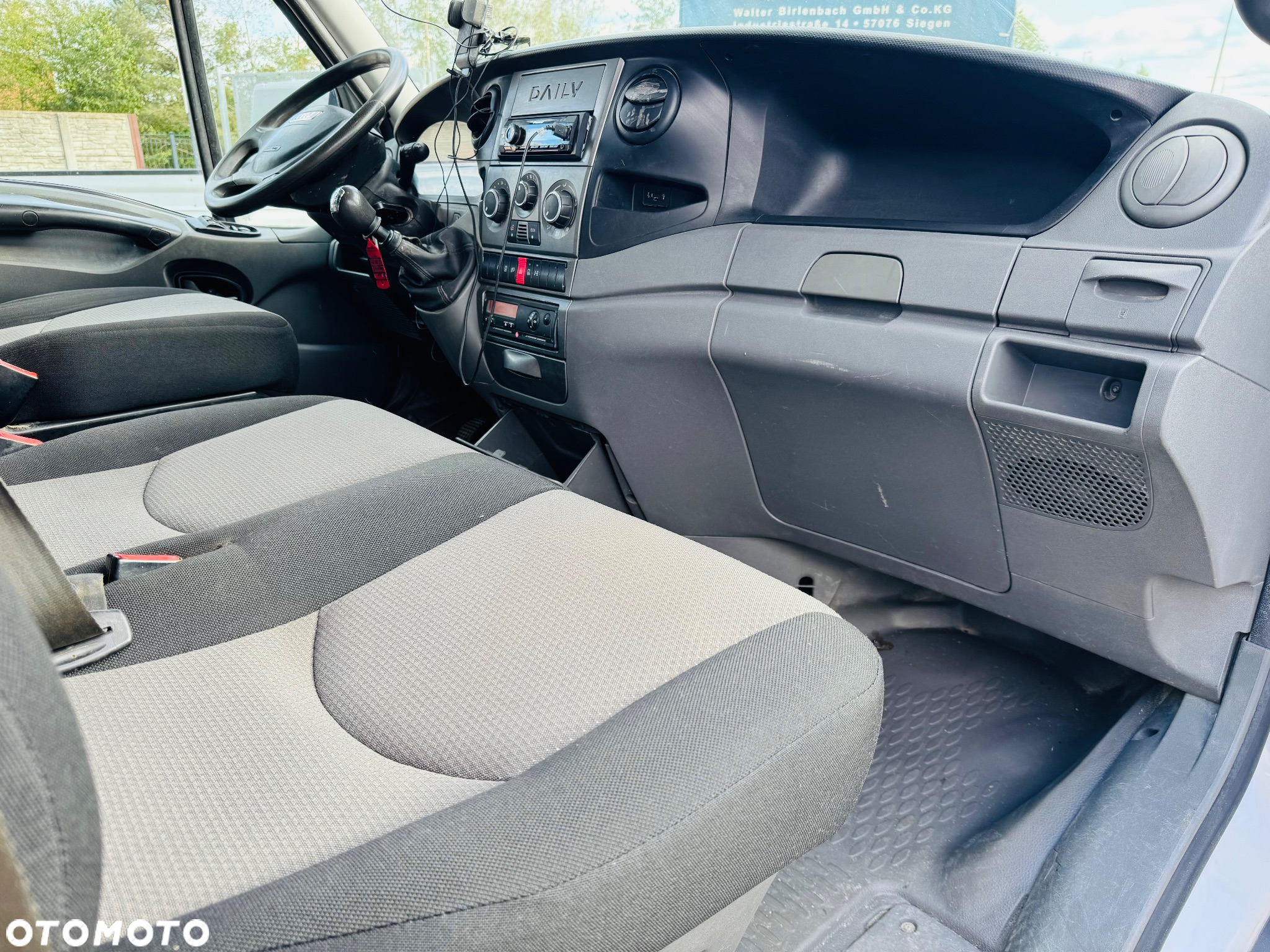 Iveco DAILY 35C17 - 13