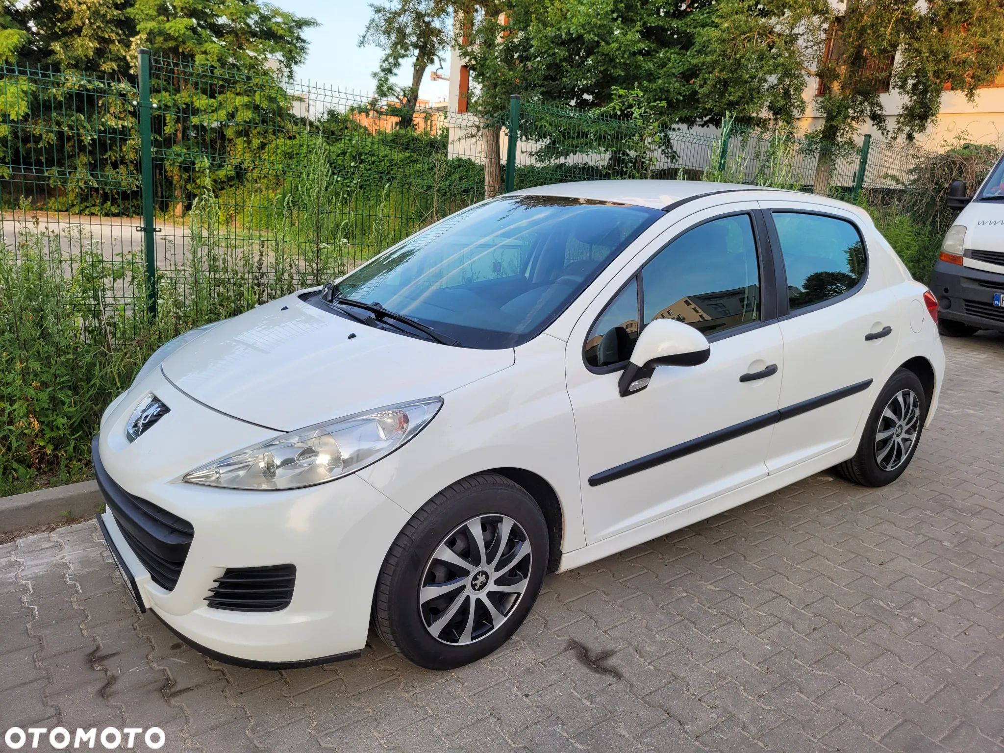 Peugeot 207 1.4 HDi Access - 1