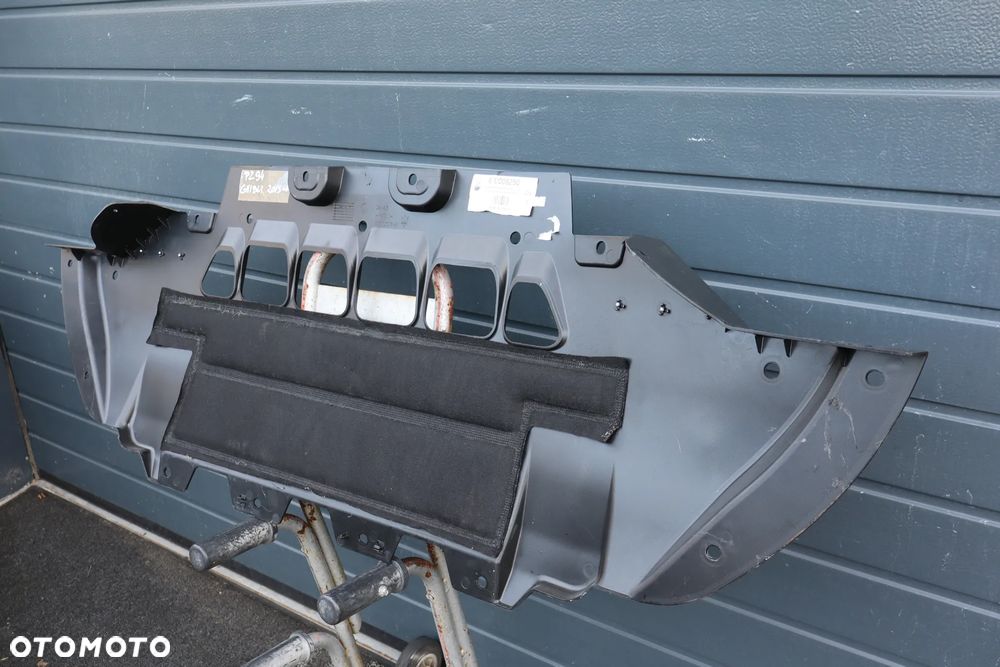 PŁYTA OSŁONA ZDERZAKA PRZEDNIA PRZÓD MASERATI GHIBLI 670001748 2013 - 4