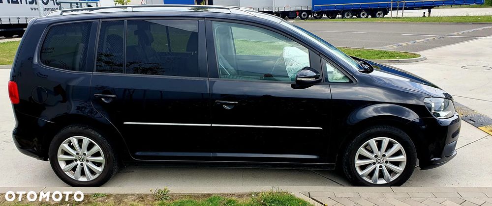 Volkswagen Touran 2.0 TDI DPF Life - 4