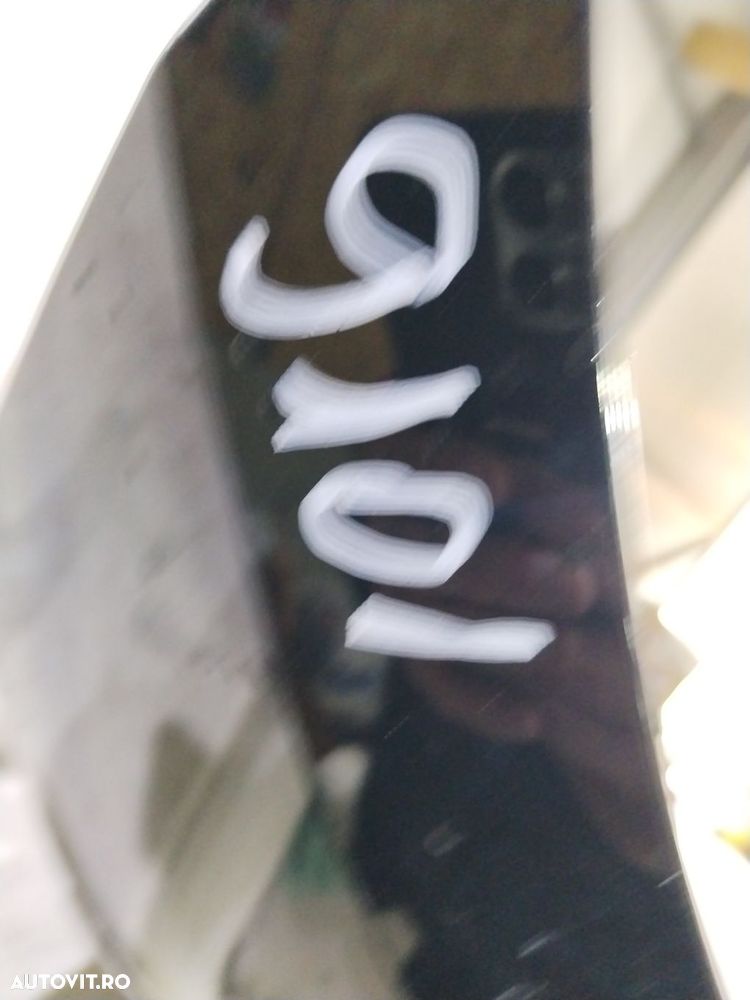 Bara fata Volvo EX30, 2023, 2024, 2025. - 15