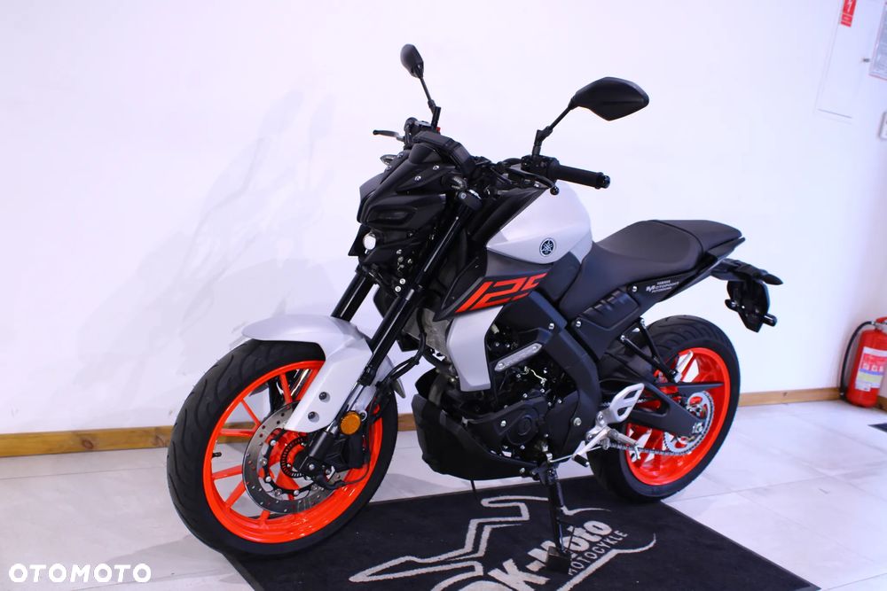 Yamaha MT - 5