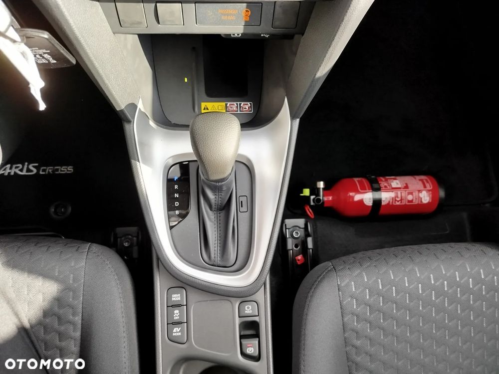 Toyota Yaris Cross Hybrid 1.5 Comfort - 13