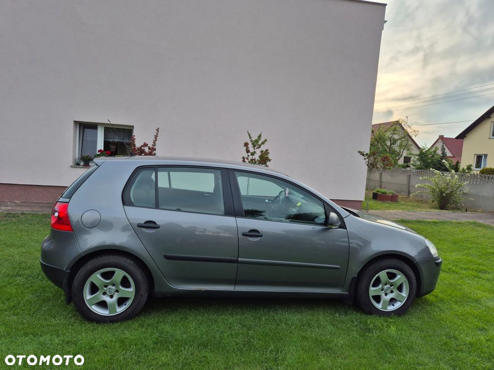 Volkswagen Golf 1.9 TDI Comfortline - 8