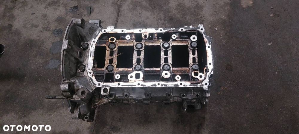 BLOK SILNIKA PEUGEOT 308 I 1.4 VTI MBGU30 - 10