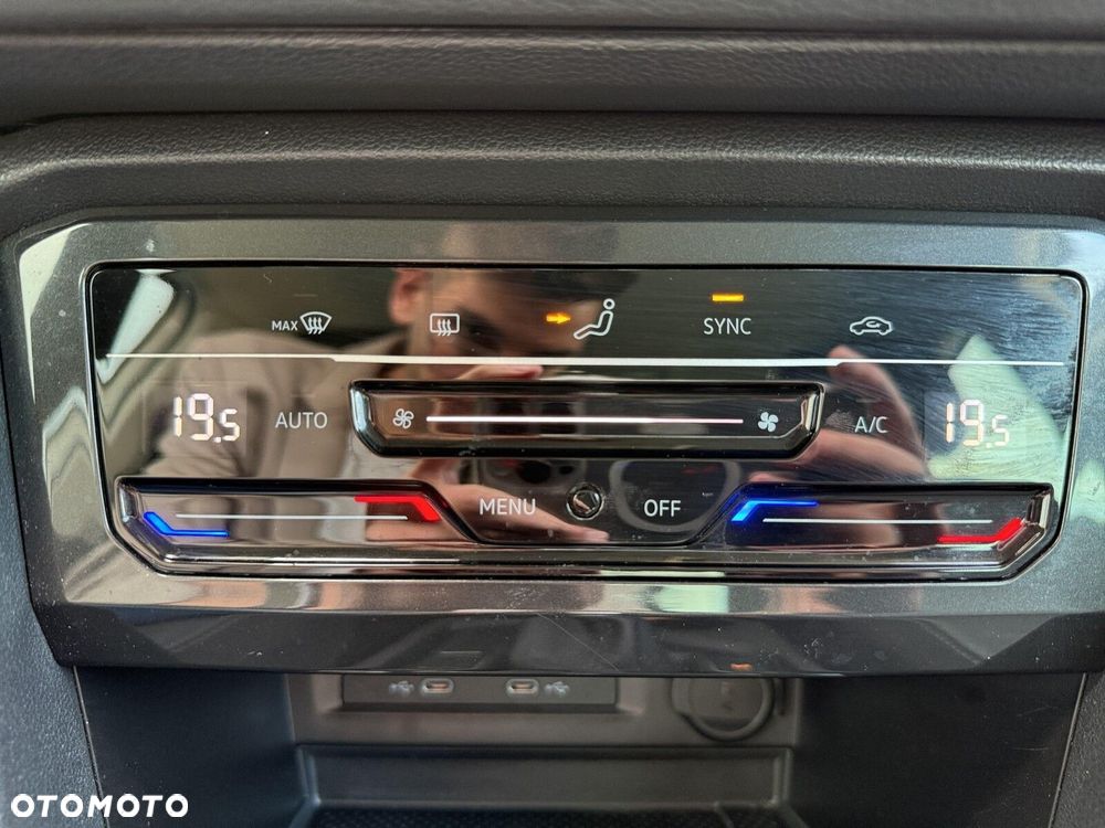 Volkswagen Tiguan - 26