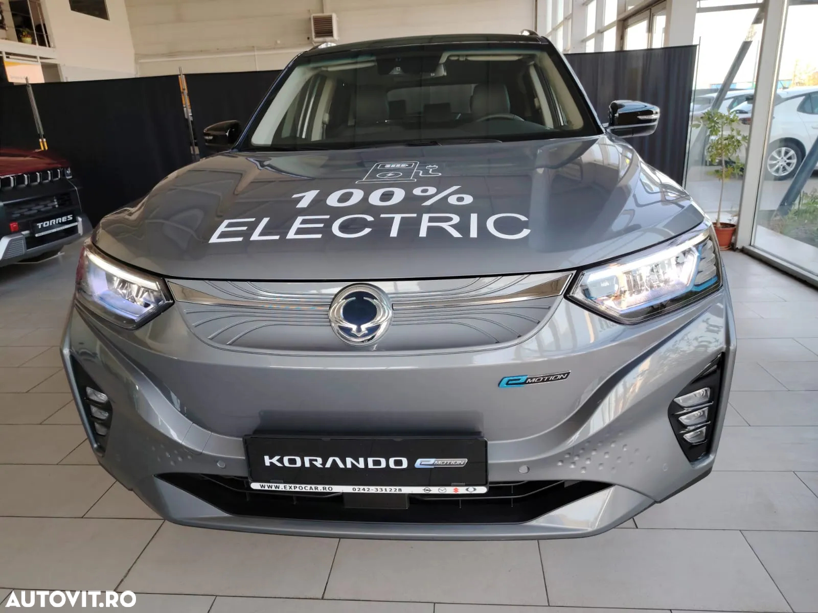 SsangYong Korando e-Motion 61.5 kW Premium - 4