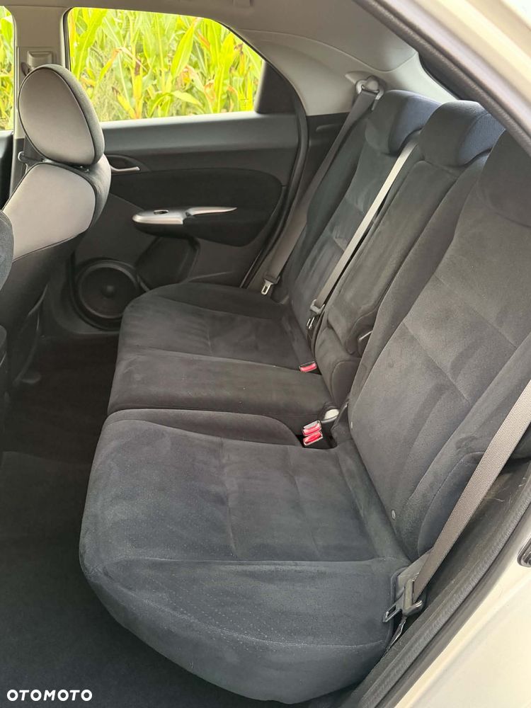 Honda Civic 1.8 Comfort - 10