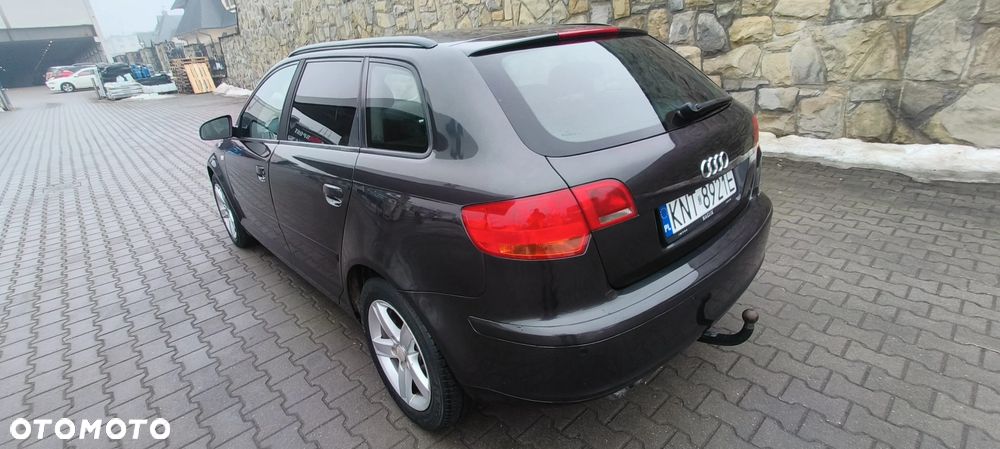 Audi A3 Sportback - 12