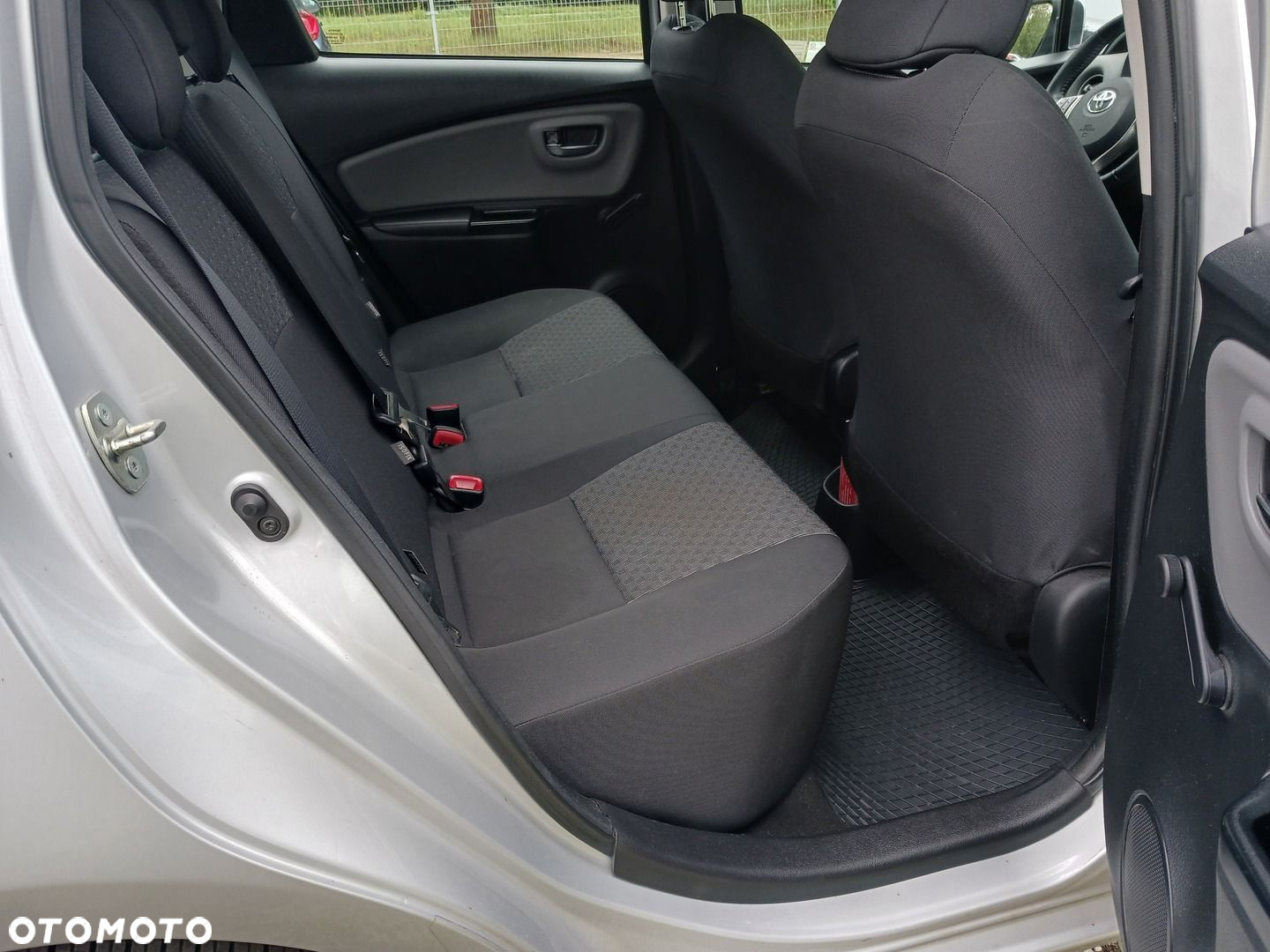 Toyota Yaris - 11