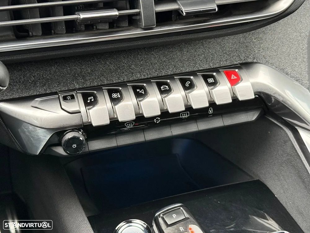 Peugeot 5008 1.5 BlueHDi GT Line EAT8 - 22