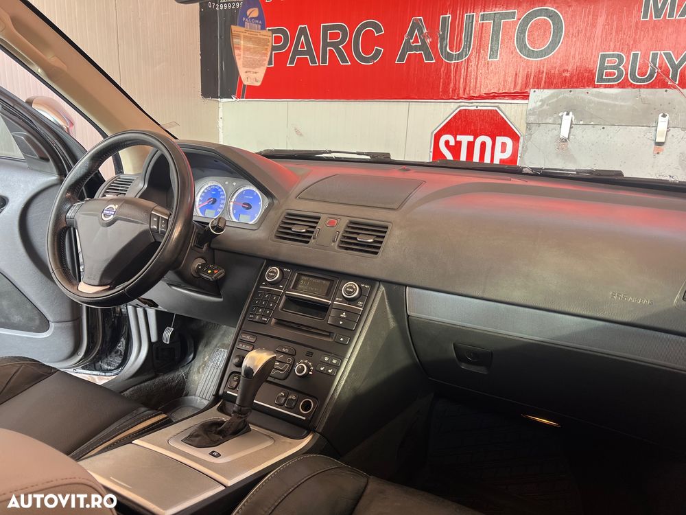 Volvo XC 90 D5 Aut. Kinetic - 6