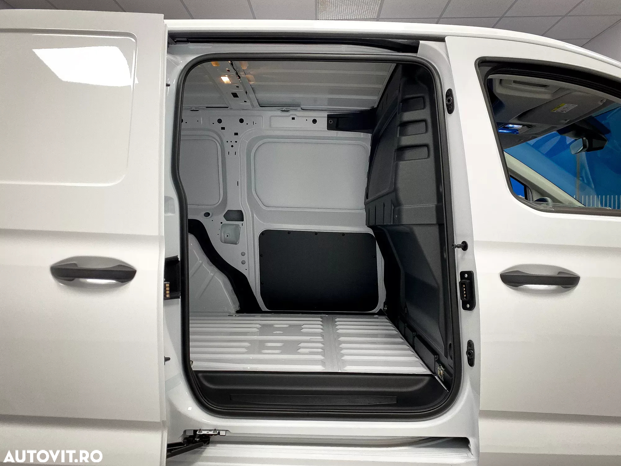 Ford NEW TRANSIT CONNECT VAN L2 - 8