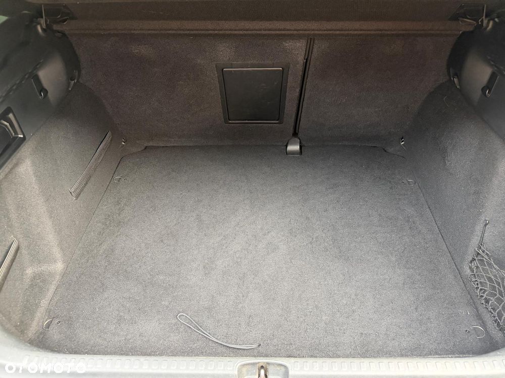 Citroën C4 BlueHDi 120 Stop&Start Shine - 36