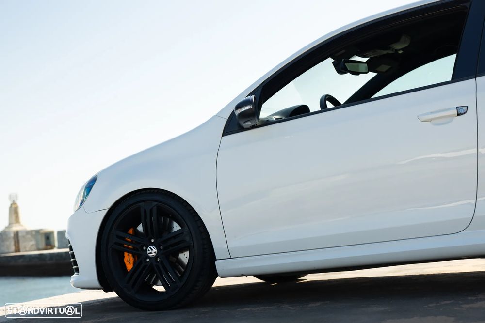 VW Golf 2.0 R DSG - 17