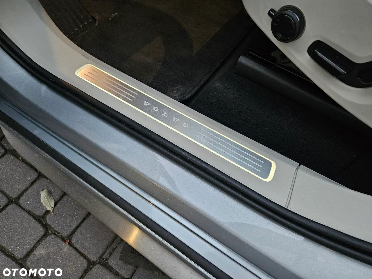 Volvo XC 90 D5 AWD Inscription - 33