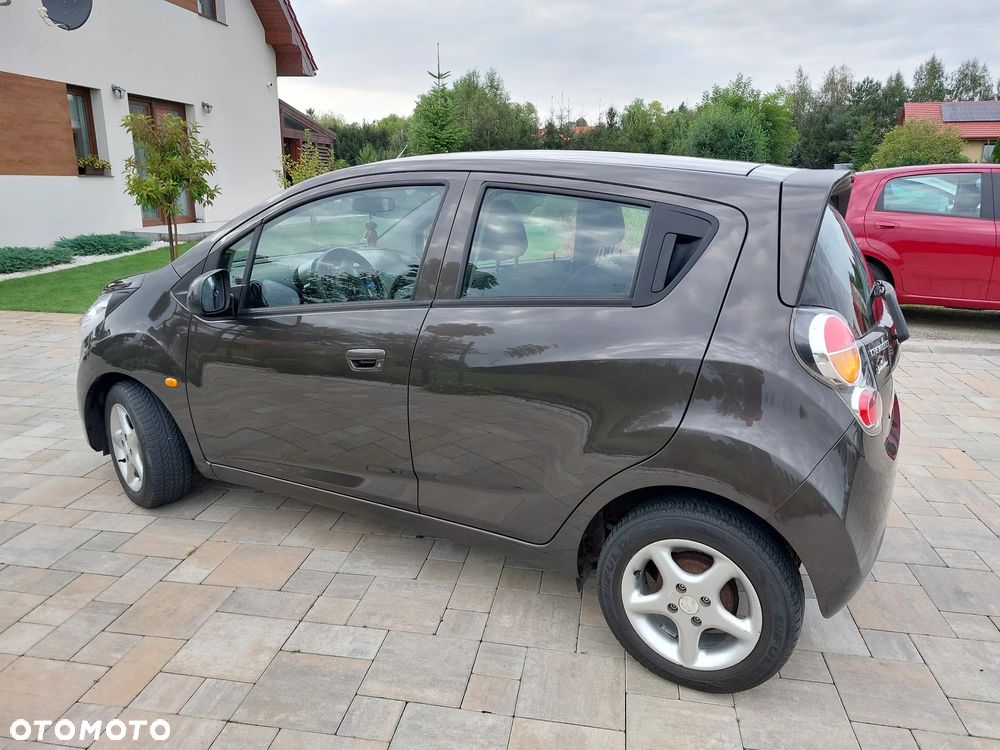 Chevrolet Spark 1.0 LS - 13