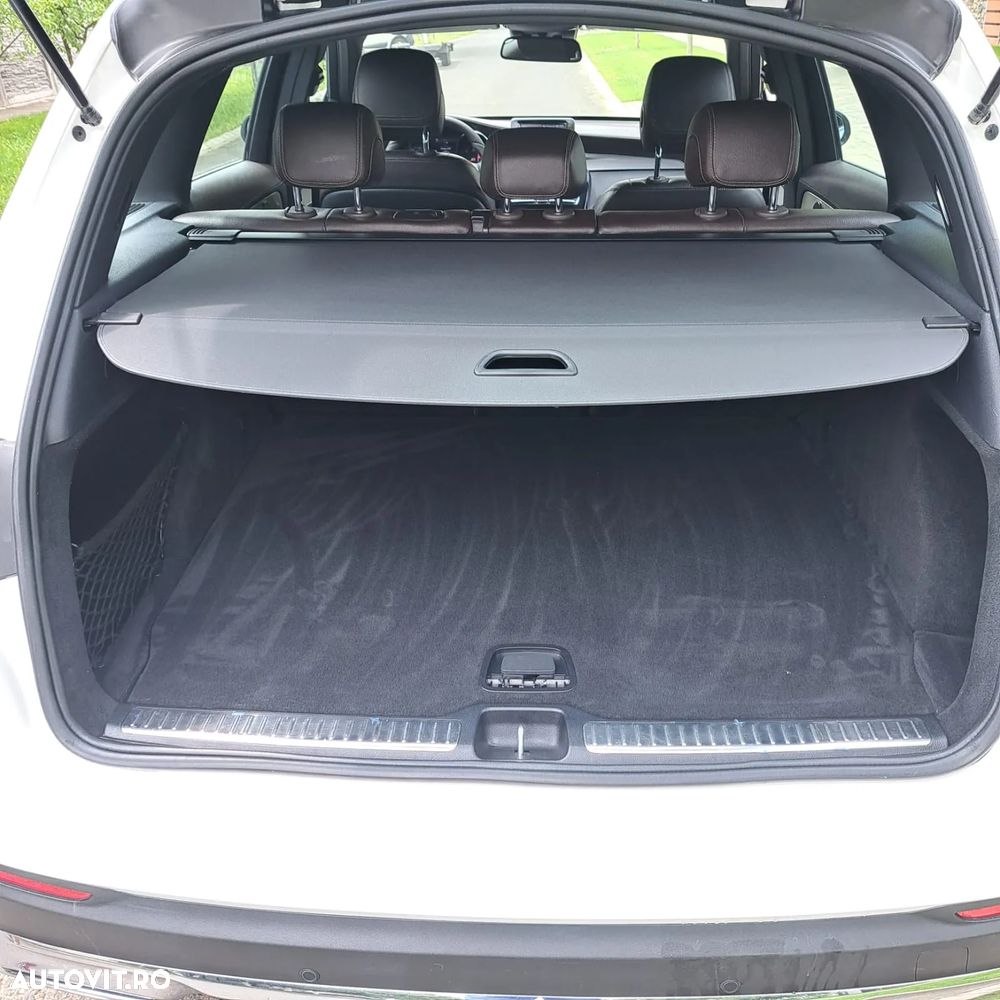 Mercedes-Benz GLC - 9