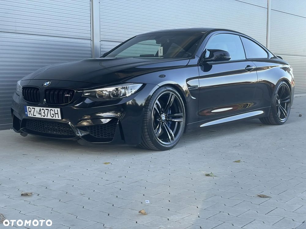 BMW M4 Coupe DKG - 1