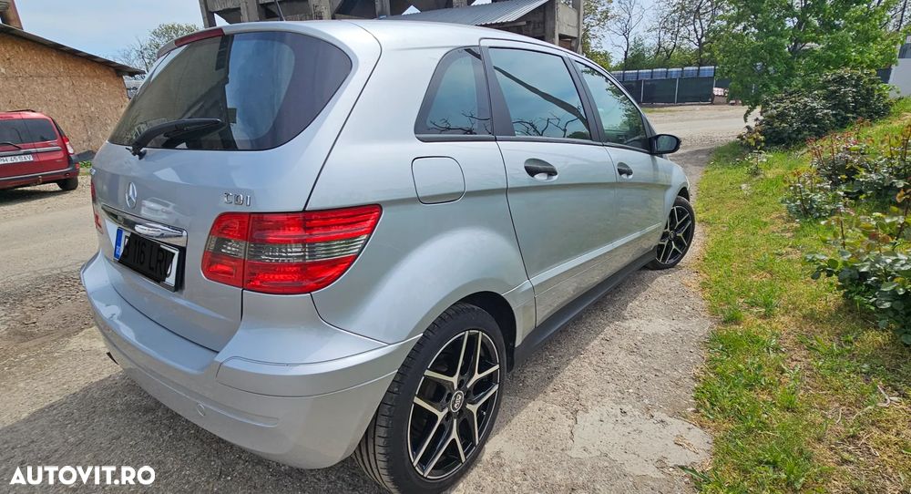 Mercedes-Benz B 180 CDI Autotronic - 3