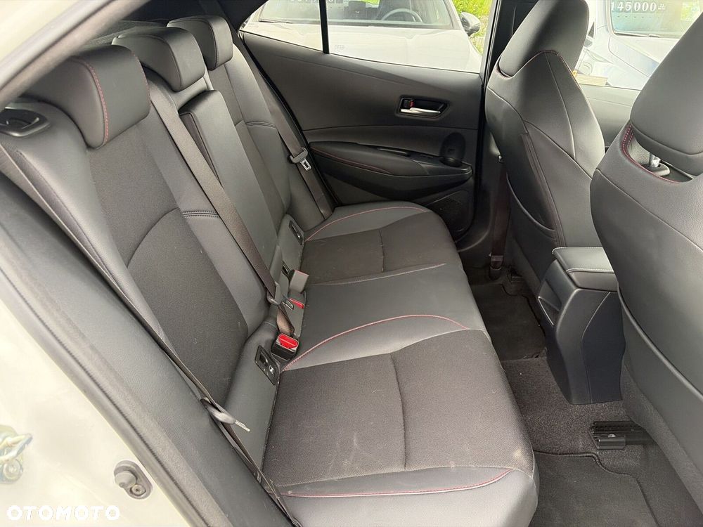 Toyota Corolla - 15