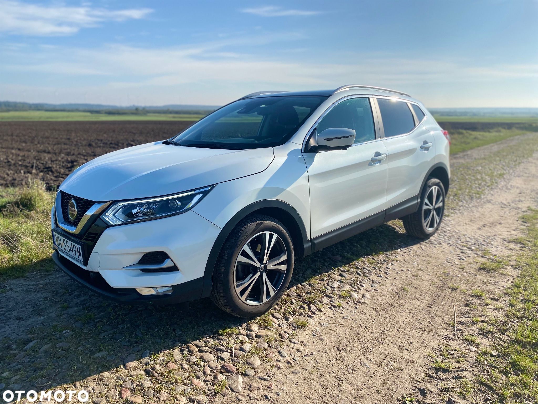 Nissan Qashqai 1.3 DIG-T N-Connecta - 1