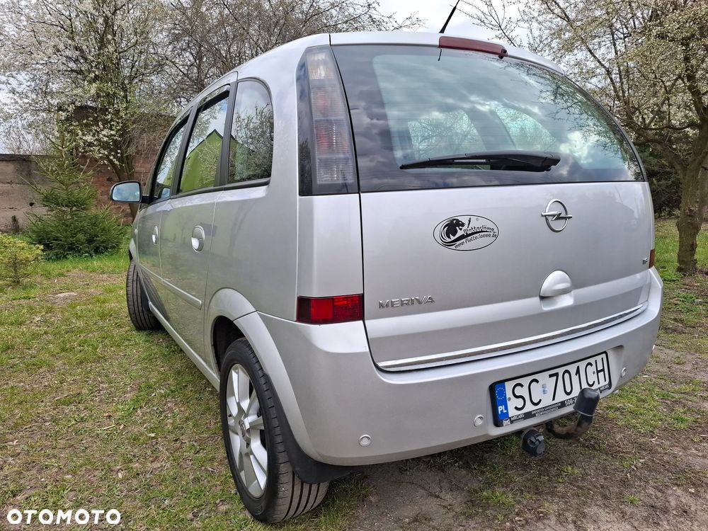 Opel Meriva - 9