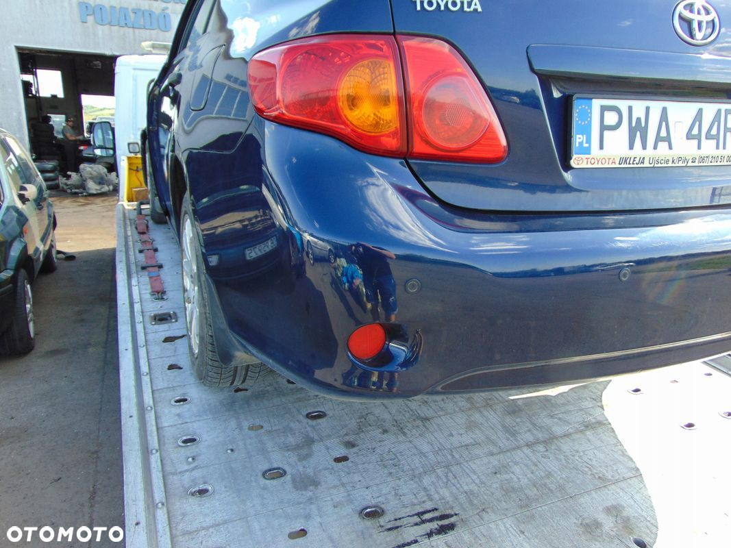 ZDERZAK TYŁ TYLNI TYLNY PDC TOYOTA COROLLA E15 8S6 - 5