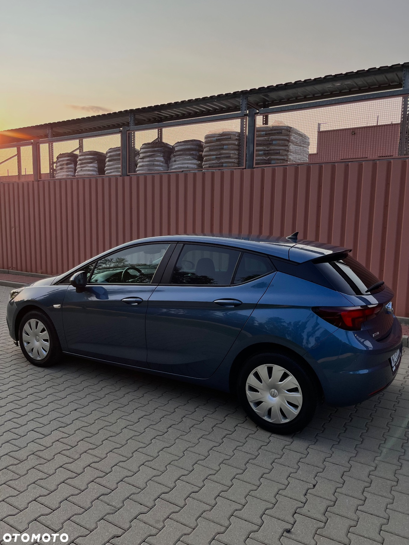 Opel Astra IV 1.6 CDTI Enjoy - 13