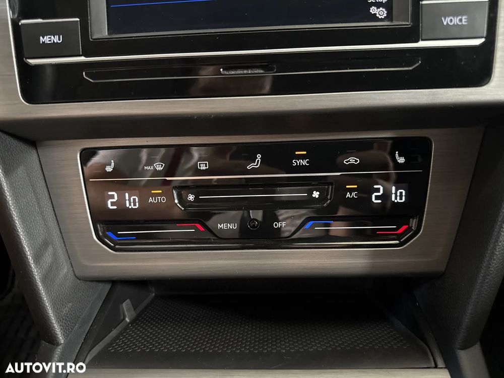 Volkswagen Passat - 18