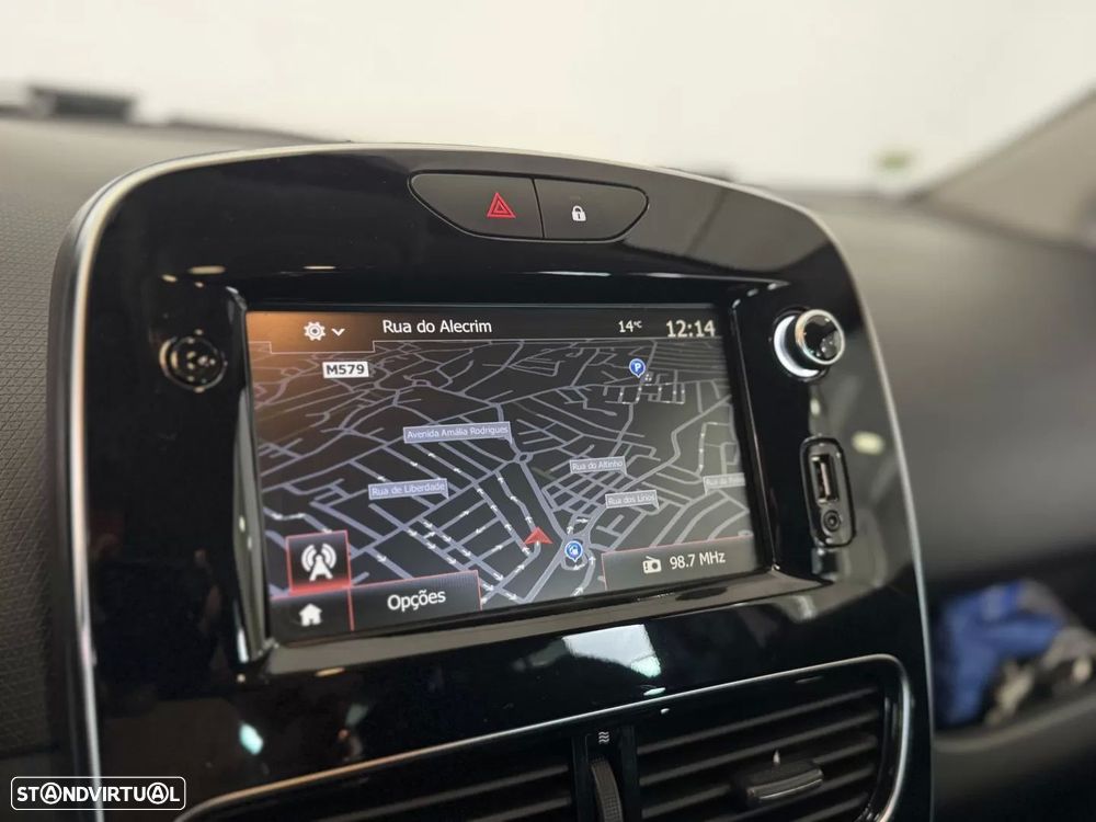 Renault Clio 0.9 TCe Limited Bi-Fuel - 27