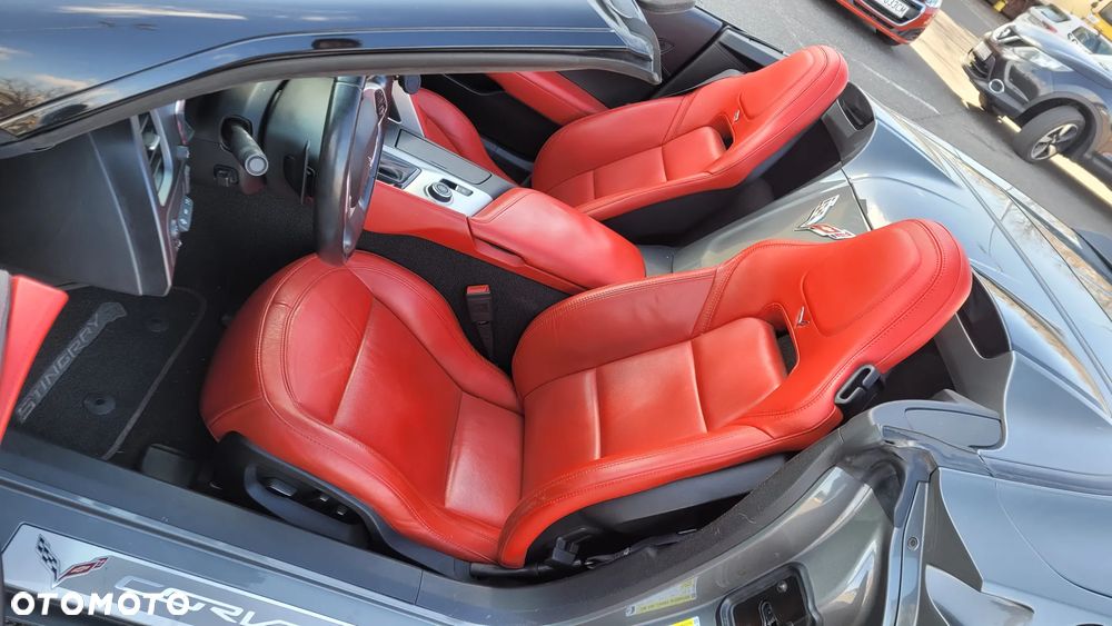 Chevrolet Corvette Stingray 3LT 6.2 V8 Automatik - 24