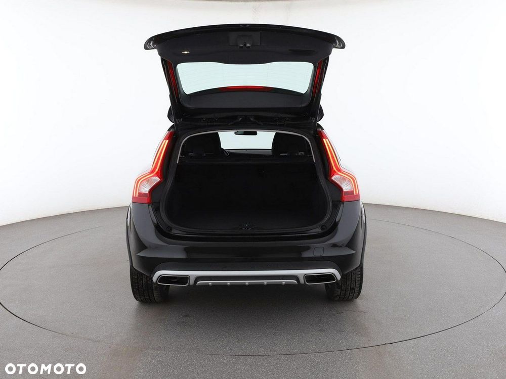 Volvo V60 Cross Country D3 Drive-E Kinetic - 19