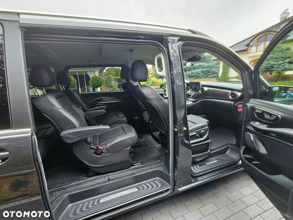 Mercedes-Benz Klasa V 300 d Avantgarde 9G-Tronic - 17