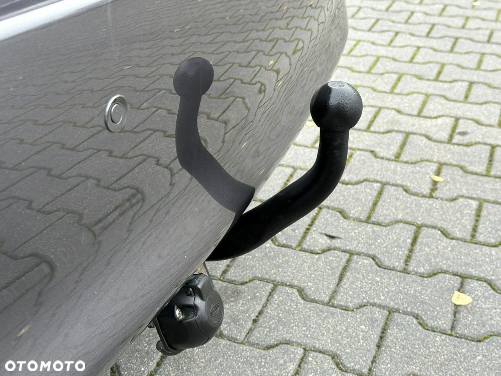 Toyota Auris 1.4 D-4D Premium - 22