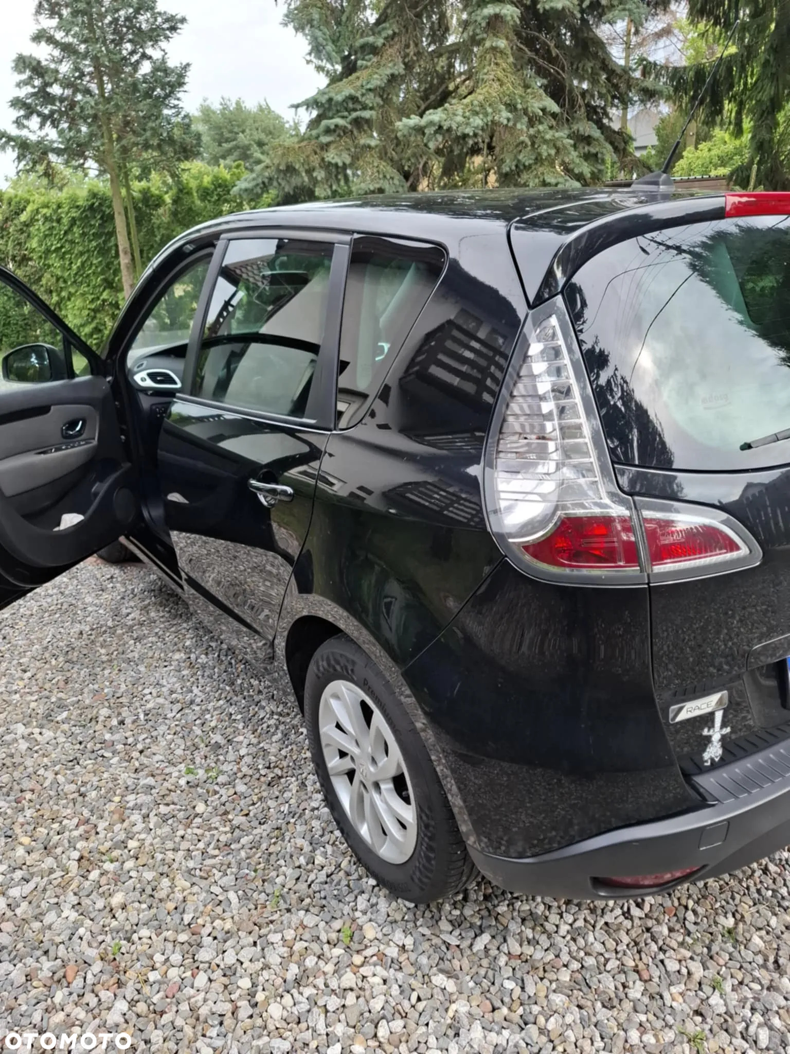 Ford C-MAX 1.6 TDCi Edition - 4