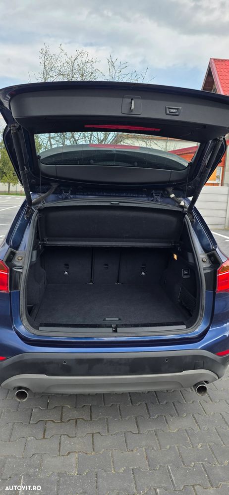 BMW X1 xDrive20d Aut. Sport Line - 7